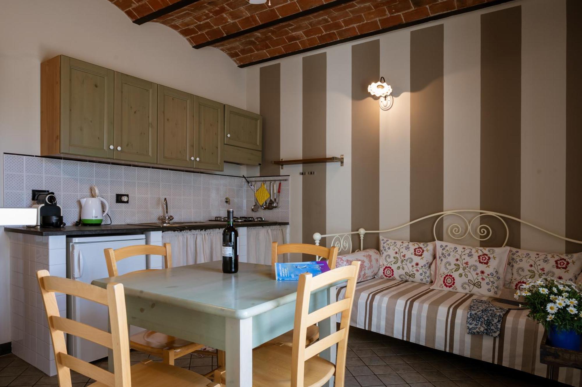 דולצ'דו Agriturismo San Michele Di Danio Giovanni מראה חיצוני תמונה