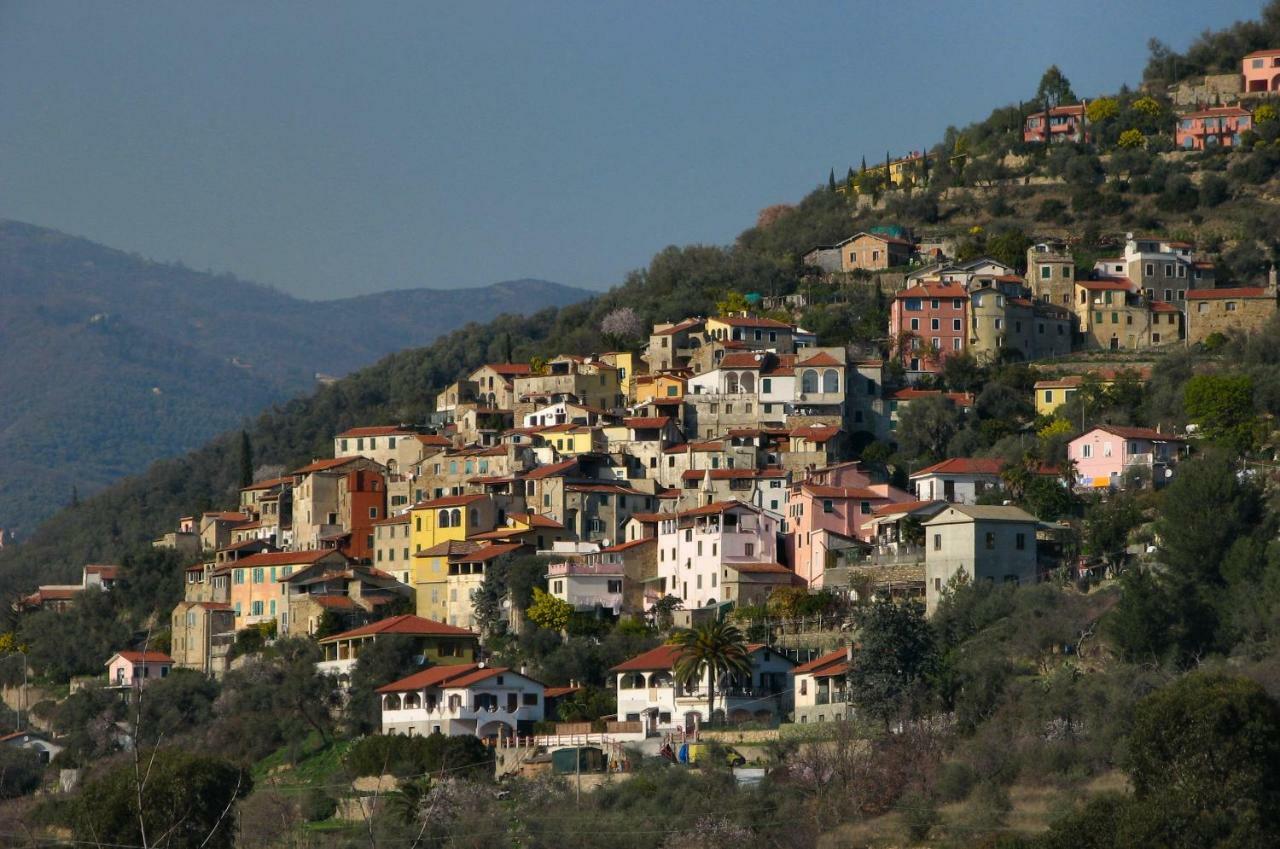דולצ'דו Agriturismo San Michele Di Danio Giovanni מראה חיצוני תמונה
